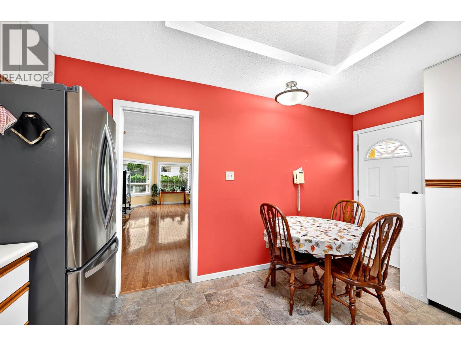 272 Valleyview Place, Kamloops, British Columbia  V2C 6M4 - Photo 15 - 10393847