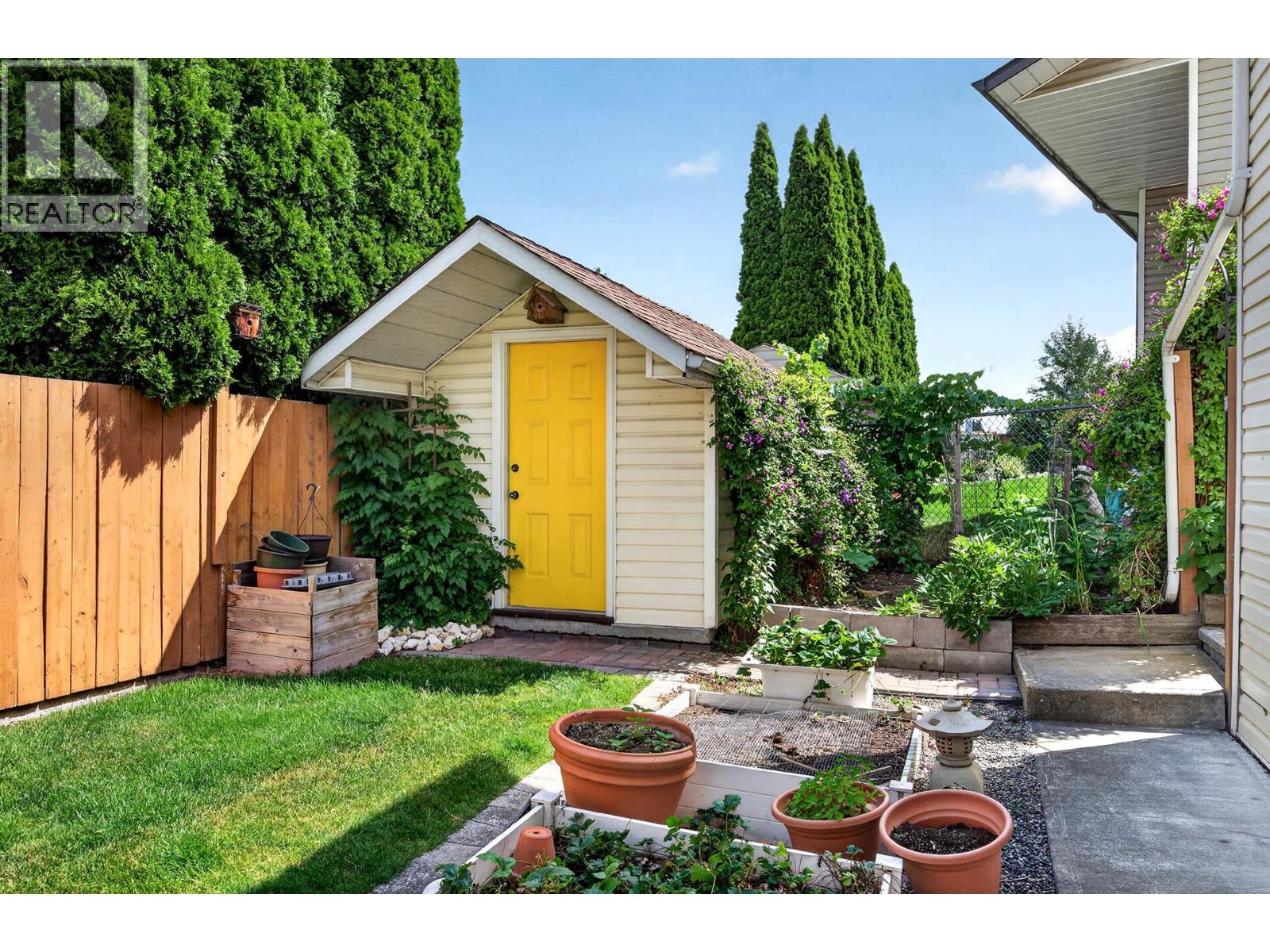 272 Valleyview Place, Kamloops, British Columbia  V2C 6M4 - Photo 42 - 10393847