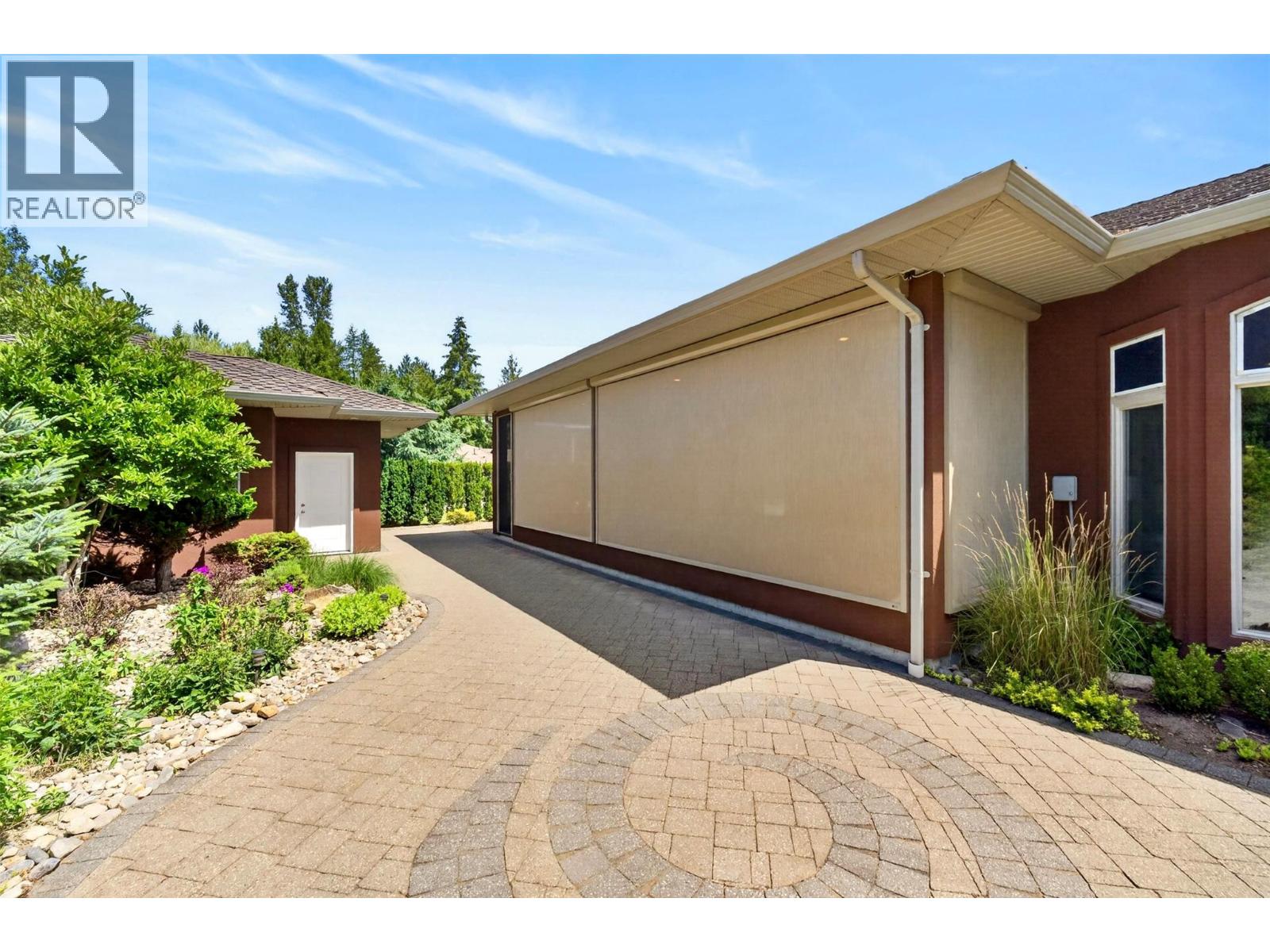 442 Cottonwood Avenue, Sicamous, British Columbia  V0E 2V1 - Photo 4 - 10394341