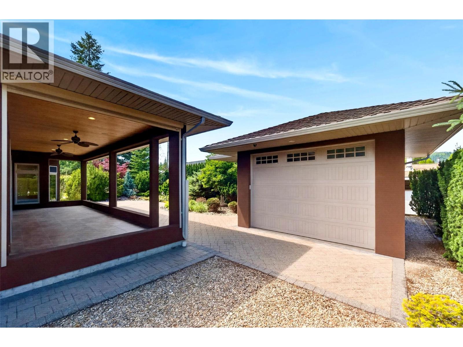 442 Cottonwood Avenue, Sicamous, British Columbia  V0E 2V1 - Photo 5 - 10394341