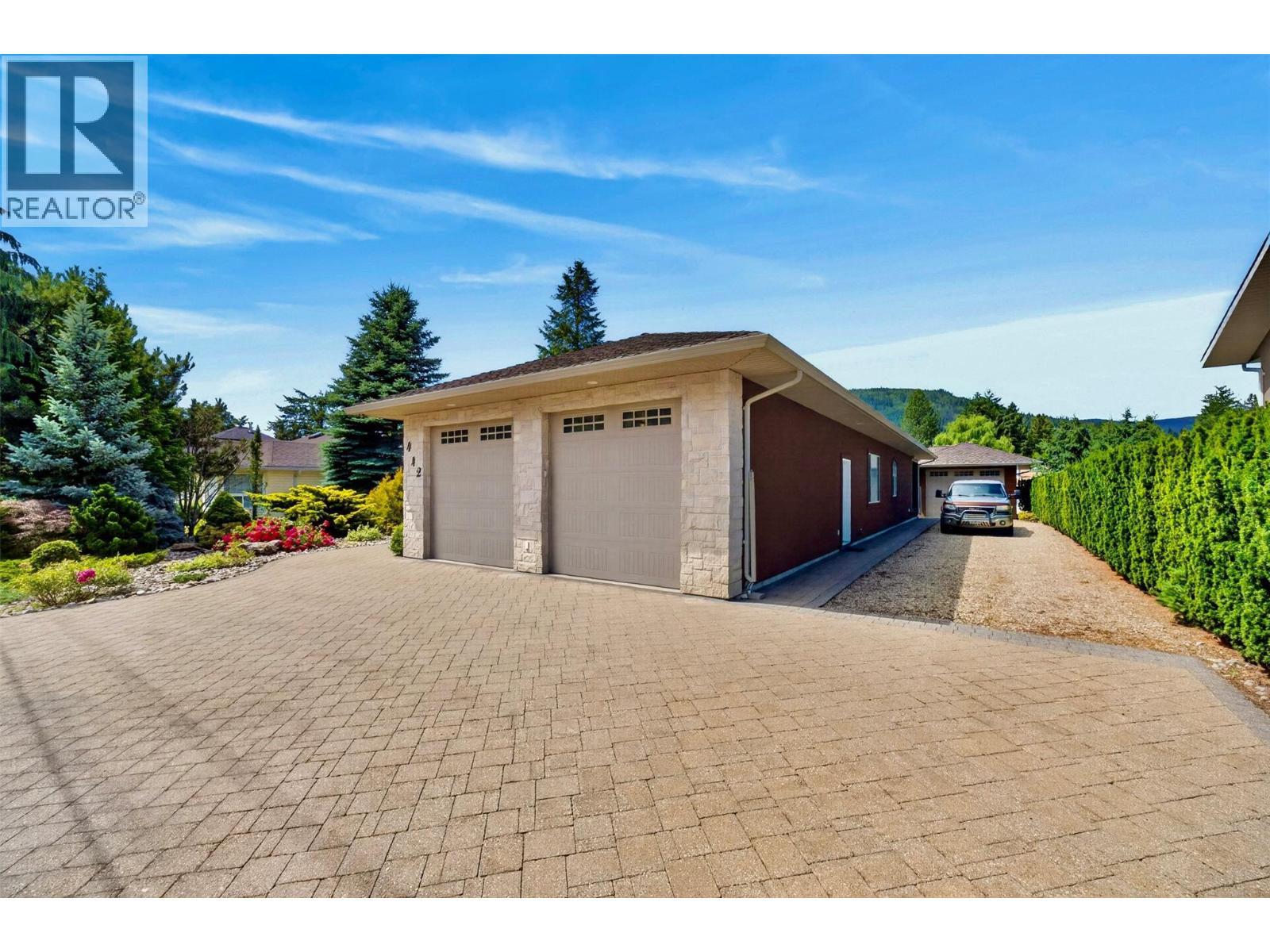 442 Cottonwood Avenue, Sicamous, British Columbia  V0E 2V1 - Photo 6 - 10394341