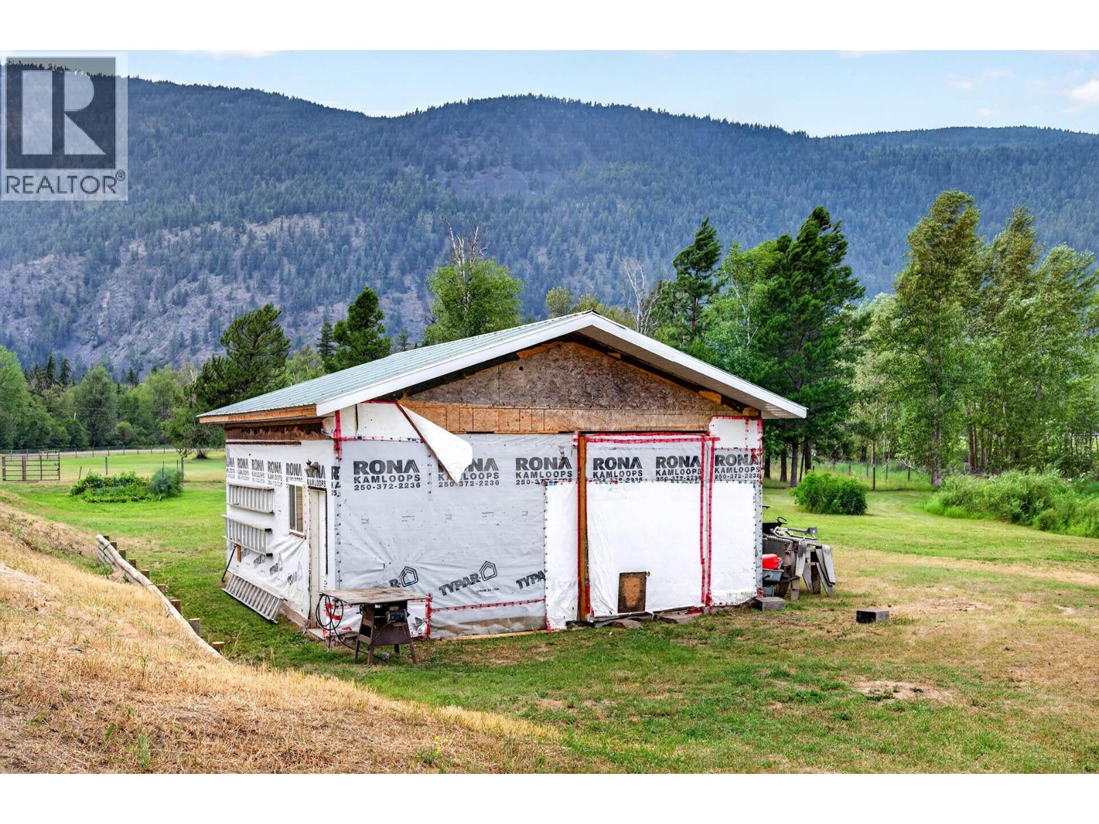 215 Mclure Ferry Road, Mclure, British Columbia  V0E 2H0 - Photo 37 - 10394273