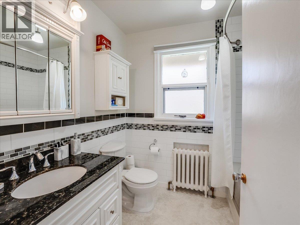 1120 Columbia Avenue, Trail, British Columbia  V1R 1J2 - Photo 15 - 10394558