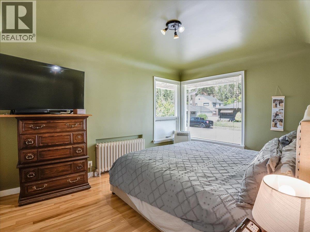 1120 Columbia Avenue, Trail, British Columbia  V1R 1J2 - Photo 19 - 10394558