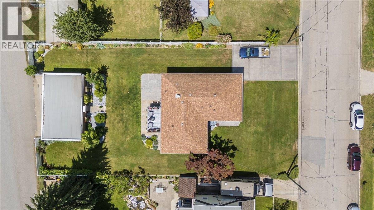 1120 Columbia Avenue, Trail, British Columbia  V1R 1J2 - Photo 49 - 10394558