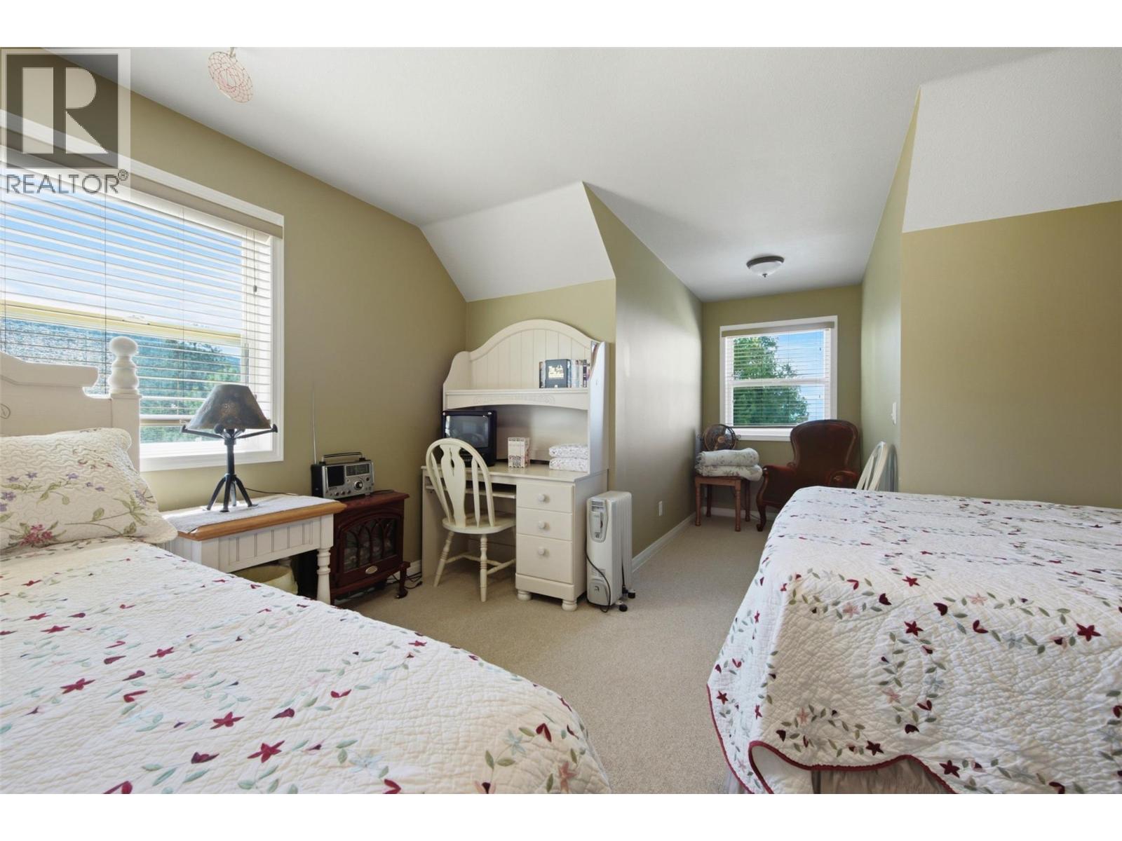 6127 Fathers Place, Kelowna, British Columbia  V1X 7V2 - Photo 51 - 10394496