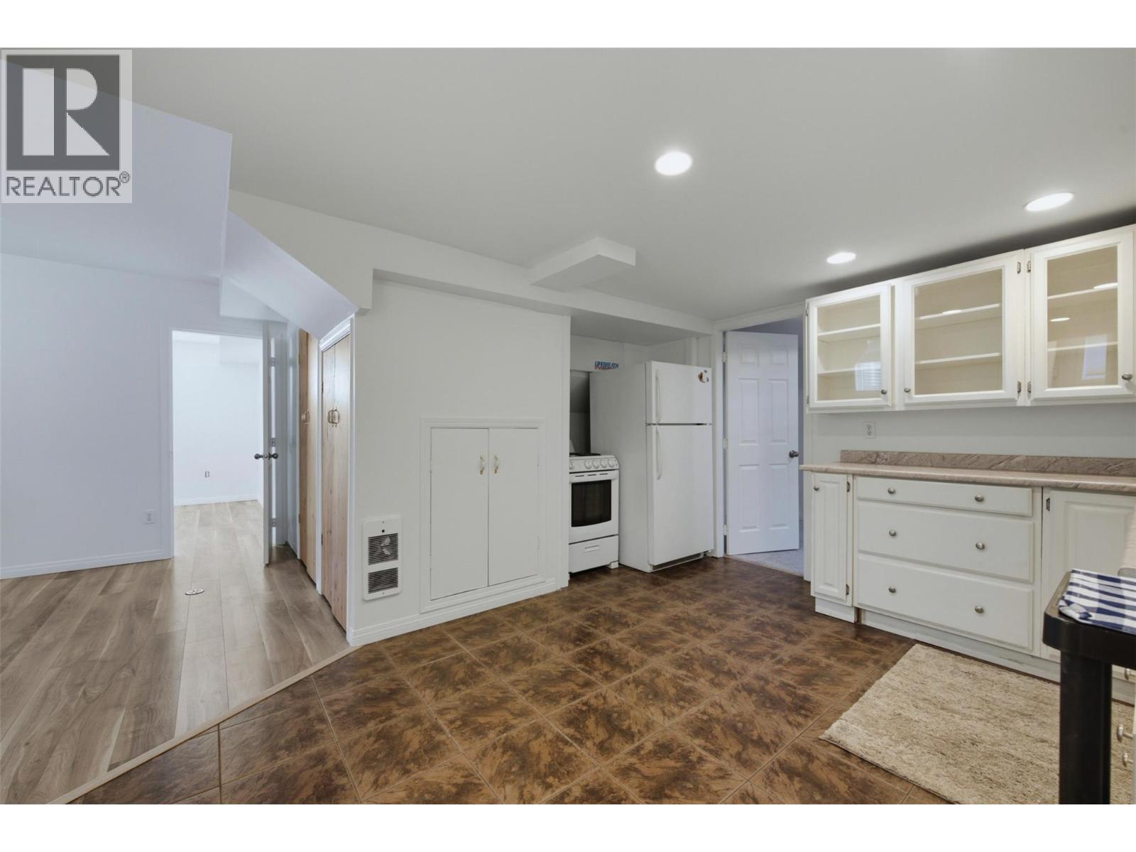 6127 Fathers Place, Kelowna, British Columbia  V1X 7V2 - Photo 52 - 10394496