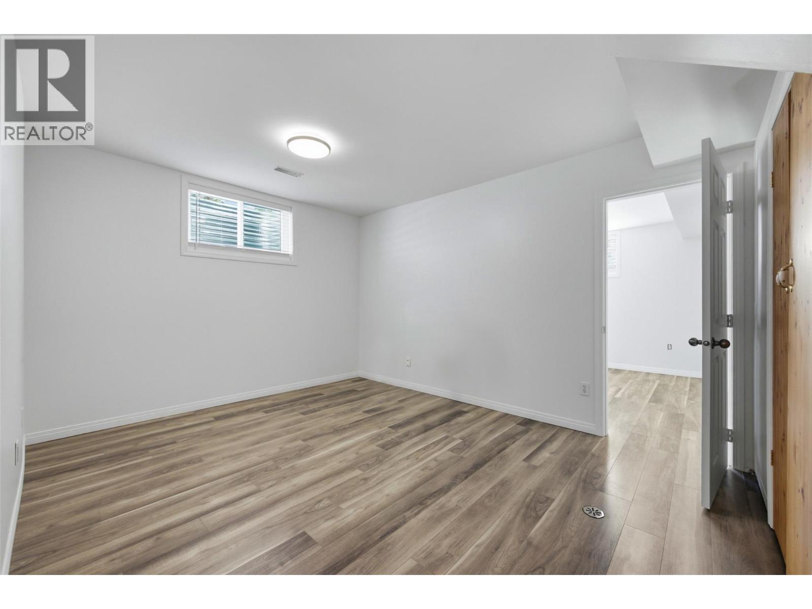6127 Fathers Place, Kelowna, British Columbia  V1X 7V2 - Photo 57 - 10394496