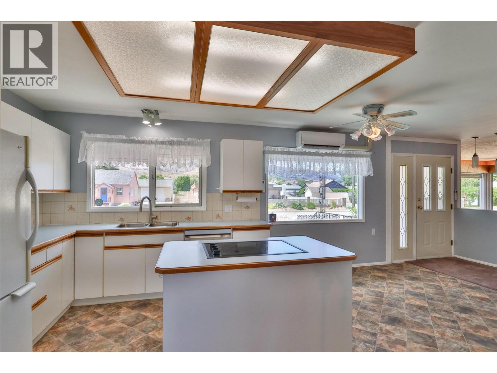 7021 87th Street, Osoyoos, British Columbia  V0H 1V0 - Photo 14 - 10394460