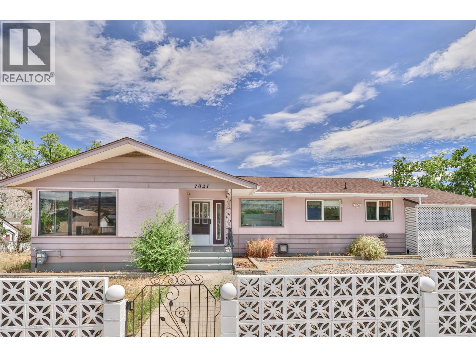 7021 87th Street, Osoyoos, British Columbia  V0H 1V0 - Photo 2 - 10394460