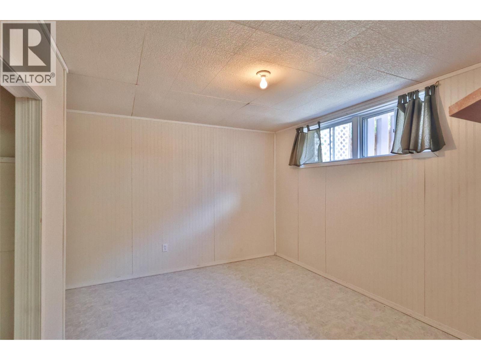 7021 87th Street, Osoyoos, British Columbia  V0H 1V0 - Photo 32 - 10394460