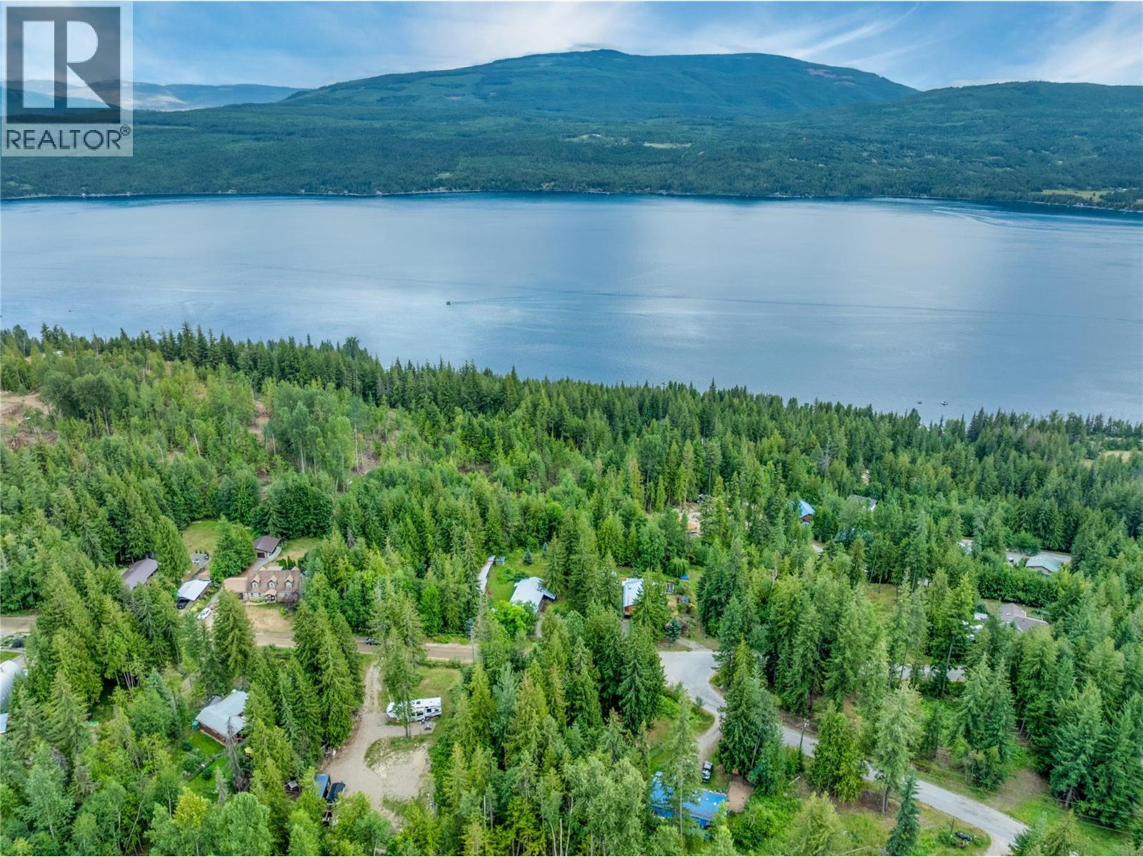 Mountain Drive Lot# 40, Anglemont, British Columbia  V0E 1M8 - Photo 2 - 10394158