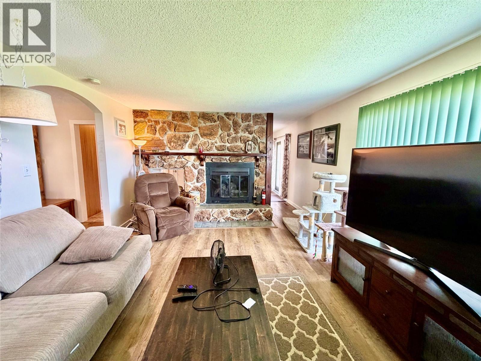13384 Trail Way, Dawson Creek, British Columbia  V1G 0H3 - Photo 4 - 10394627