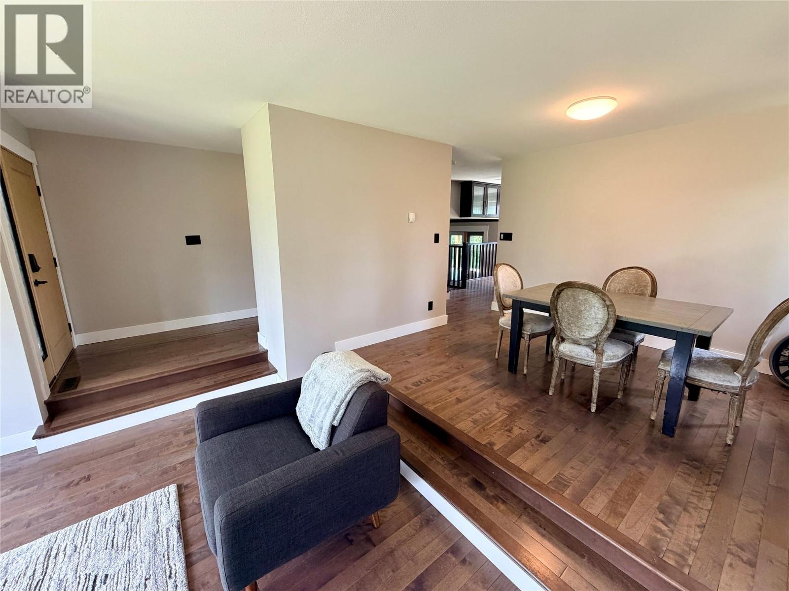 6385 97 Highway, Dawson Creek, British Columbia  V1G 4E7 - Photo 2 - 10394632