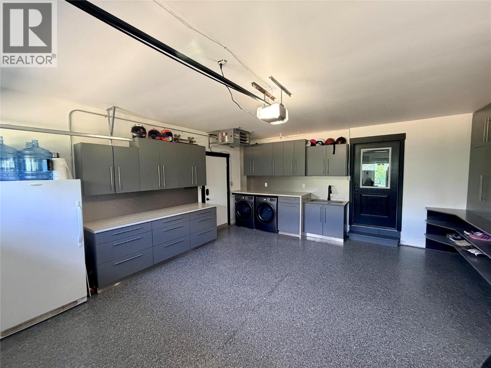 6385 97 Highway, Dawson Creek, British Columbia  V1G 4E7 - Photo 28 - 10394632