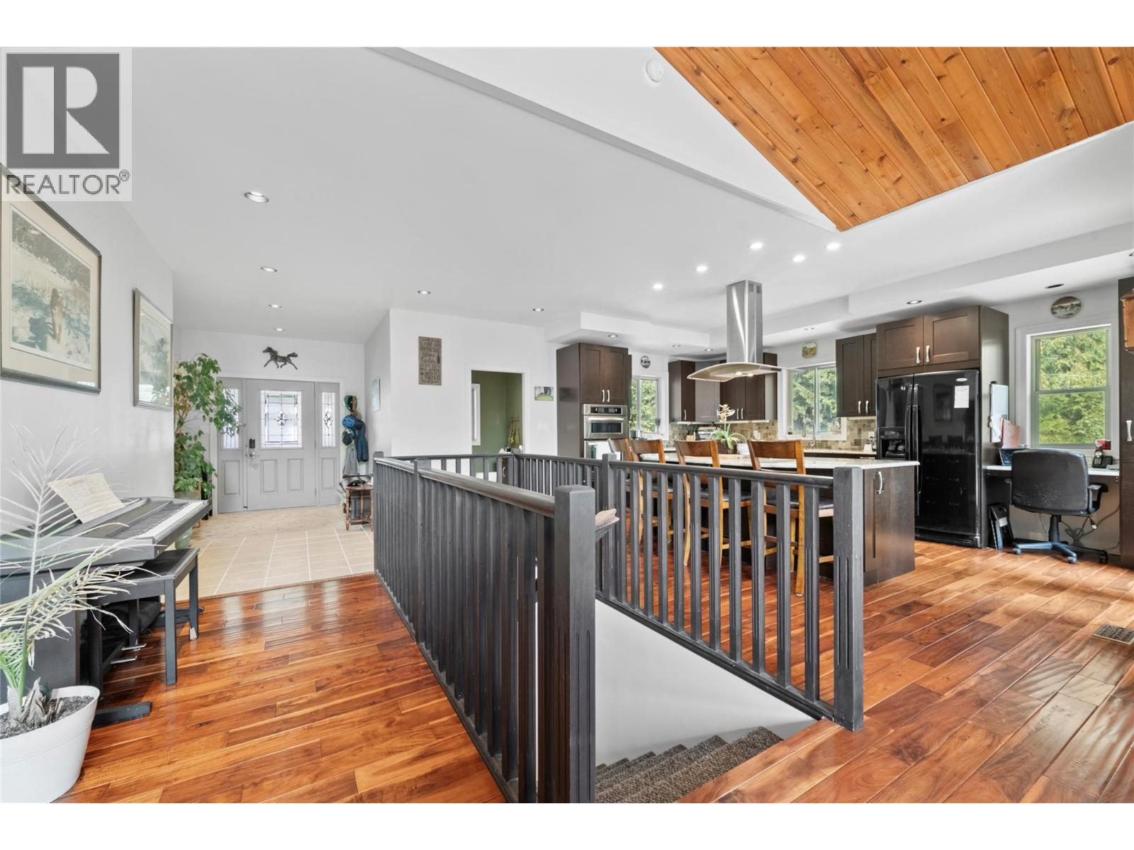 63 Libich Road, Salmon Arm, British Columbia  V1E 2Y1 - Photo 14 - 10394633