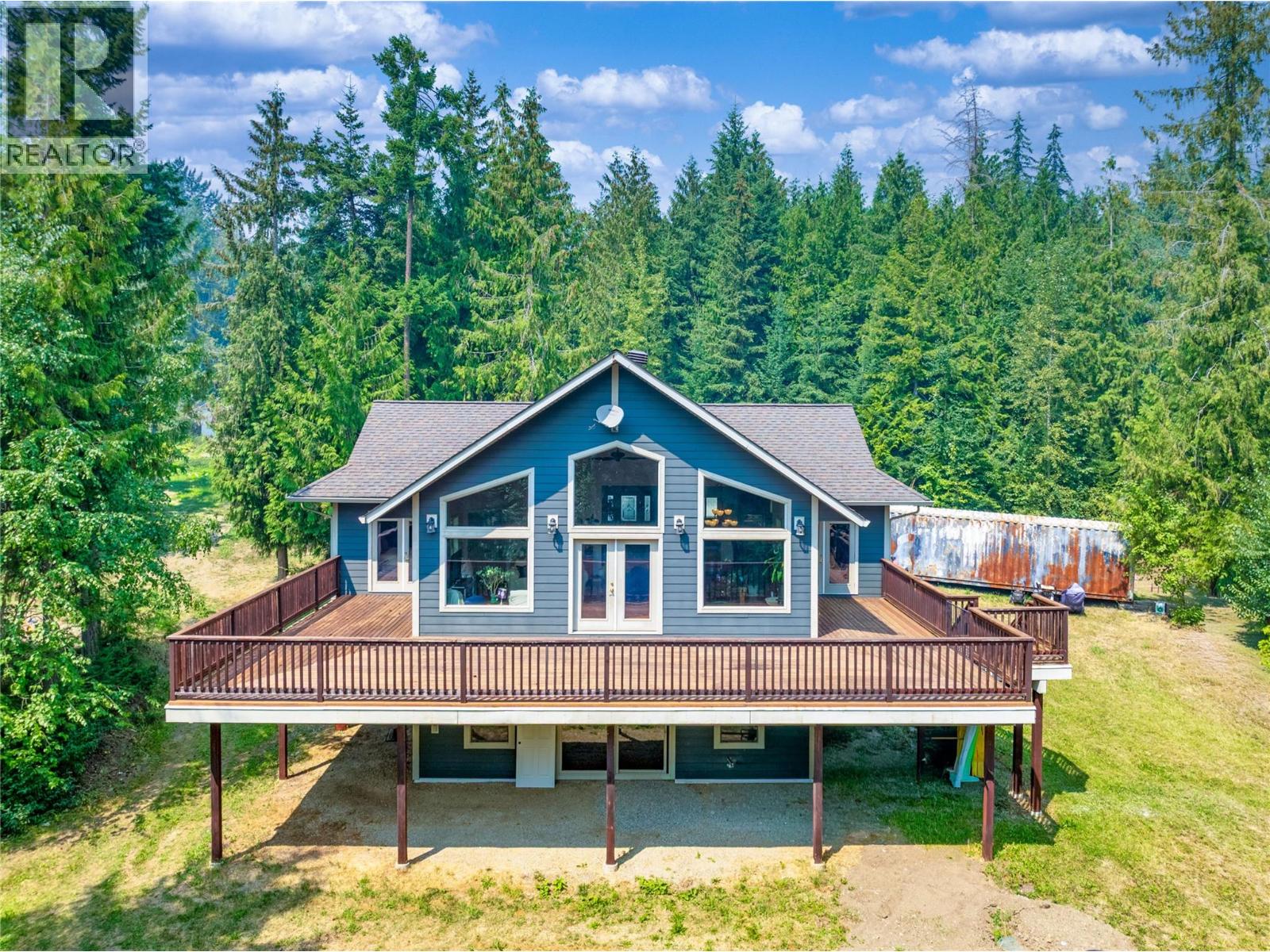 63 Libich Road, Salmon Arm, British Columbia  V1E 2Y1 - Photo 2 - 10394633