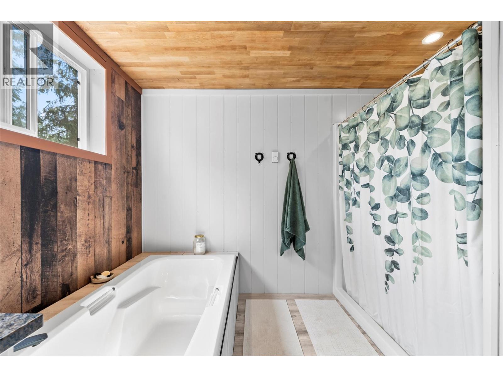 63 Libich Road, Salmon Arm, British Columbia  V1E 2Y1 - Photo 49 - 10394633