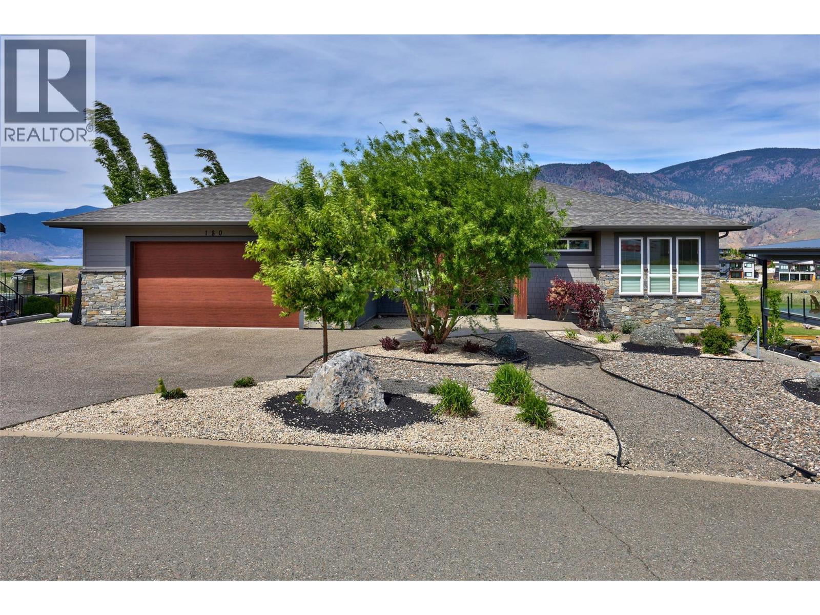180 Rue Cheval Noir, Kamloops, British Columbia  V1S 0B3 - Photo 2 - 10394562
