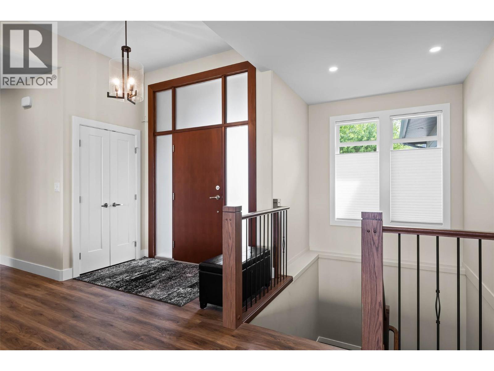 180 Rue Cheval Noir, Kamloops, British Columbia  V1S 0B3 - Photo 3 - 10394562