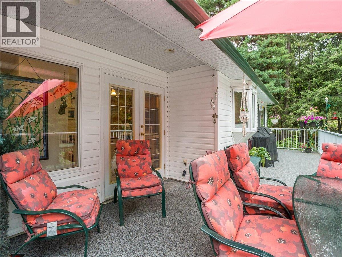 935 Pine Crescent, Genelle, British Columbia  V0G 1G0 - Photo 11 - 10394436