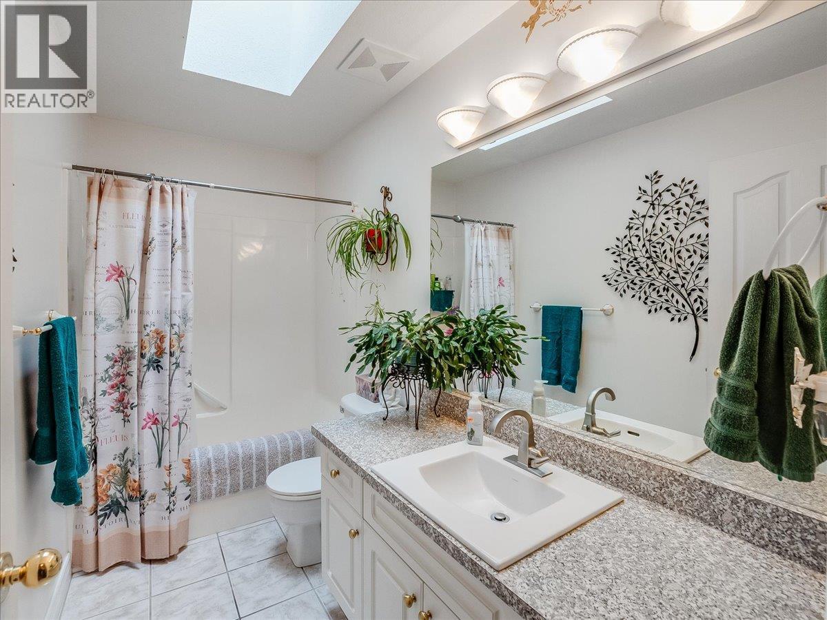 935 Pine Crescent, Genelle, British Columbia  V0G 1G0 - Photo 17 - 10394436