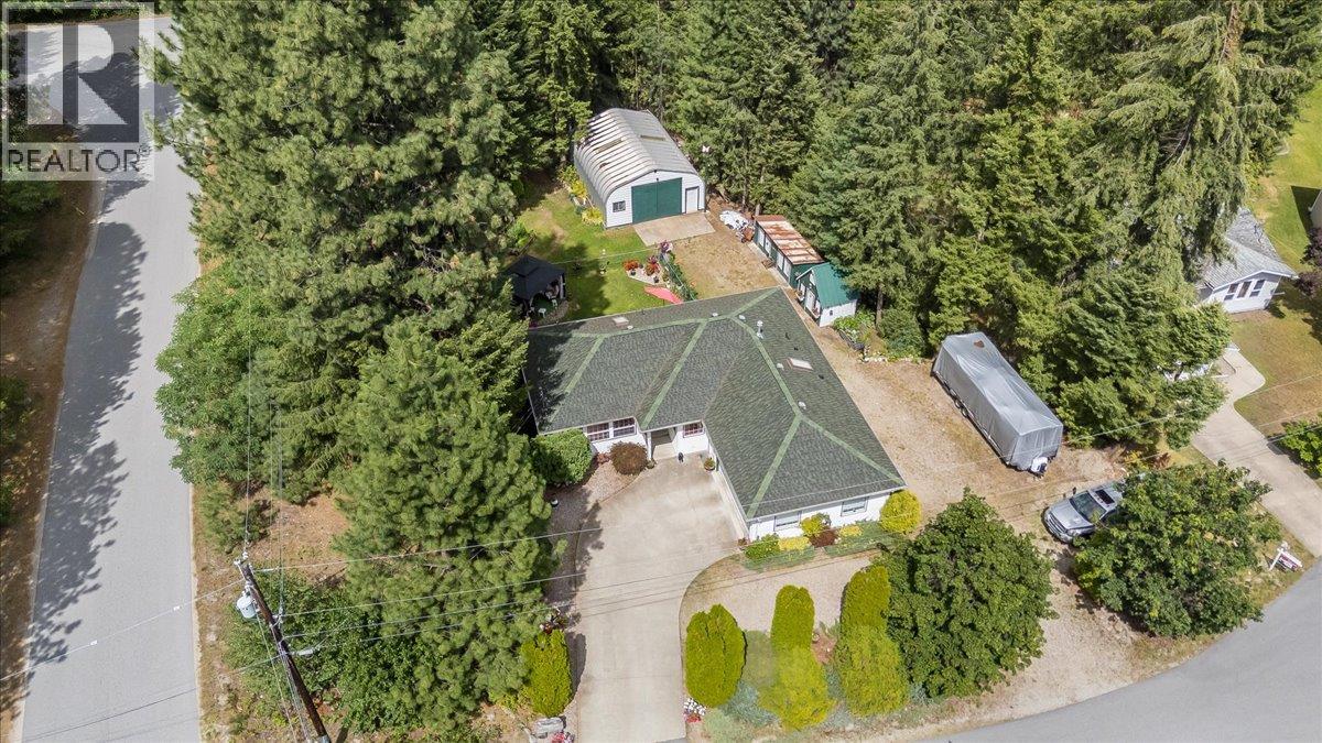 935 Pine Crescent, Genelle, British Columbia  V0G 1G0 - Photo 50 - 10394436