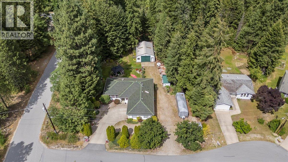 935 Pine Crescent, Genelle, British Columbia  V0G 1G0 - Photo 51 - 10394436