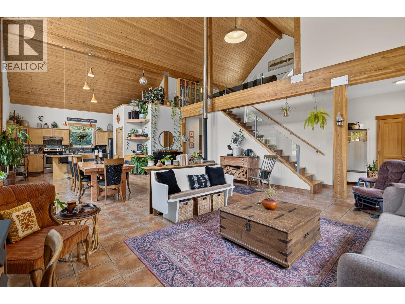 1124 Fish Lake Road W, Summerland, British Columbia  V0H 1Z8 - Photo 11 - 10393956