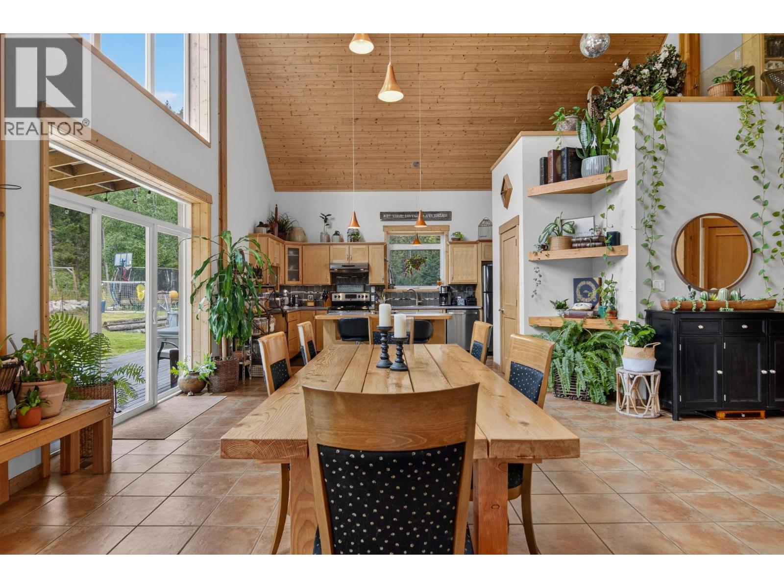 1124 Fish Lake Road W, Summerland, British Columbia  V0H 1Z8 - Photo 12 - 10393956