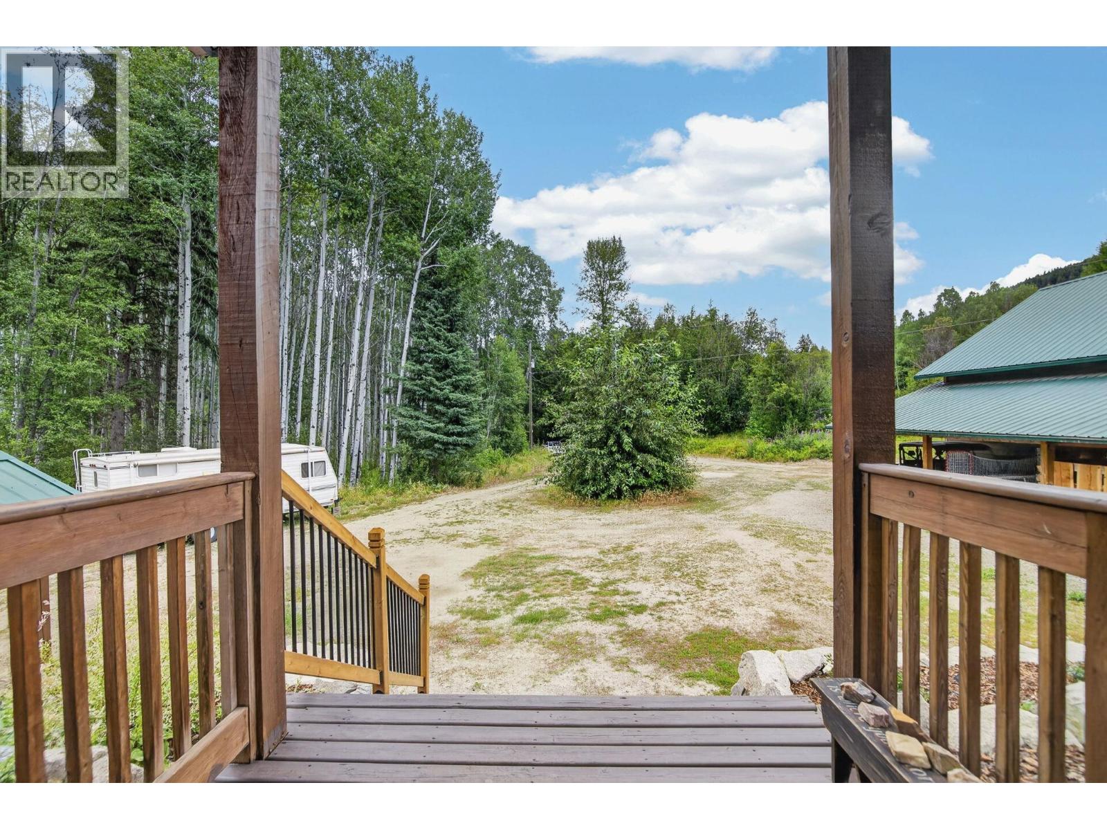 1124 Fish Lake Road W, Summerland, British Columbia  V0H 1Z8 - Photo 6 - 10393956