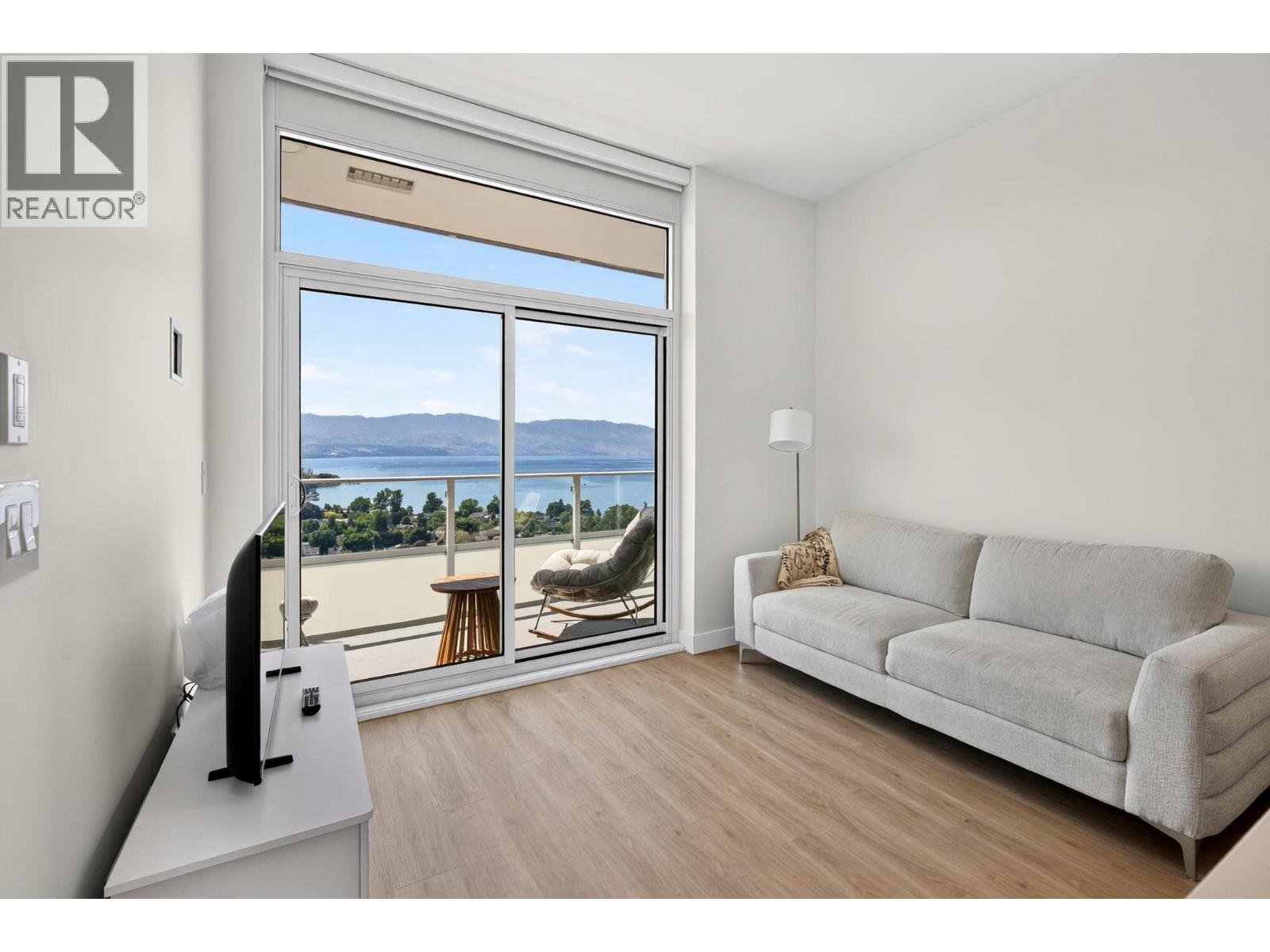 238 Leon Avenue Unit# 2206, Kelowna, British Columbia  V1Y 0N6 - Photo 13 - 10393256