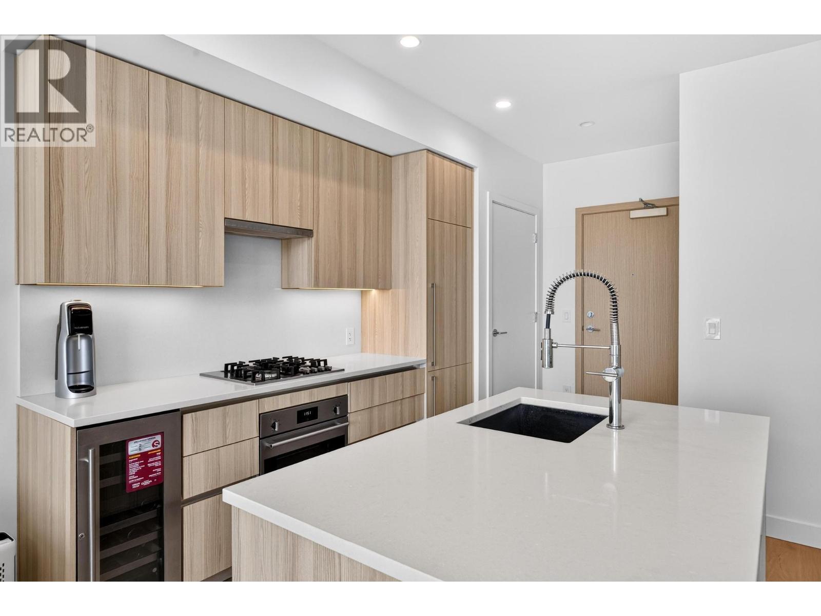 238 Leon Avenue Unit# 2206, Kelowna, British Columbia  V1Y 0N6 - Photo 9 - 10393256