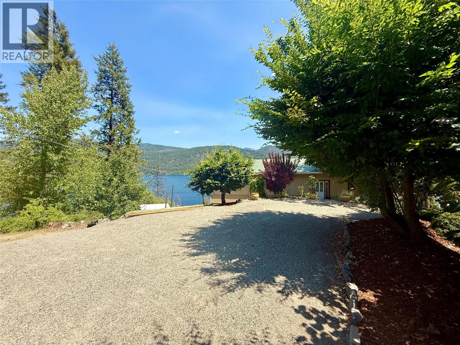2186 West Lake Drive, Christina Lake, British Columbia  V0H 1E2 - Photo 1 - 10394654