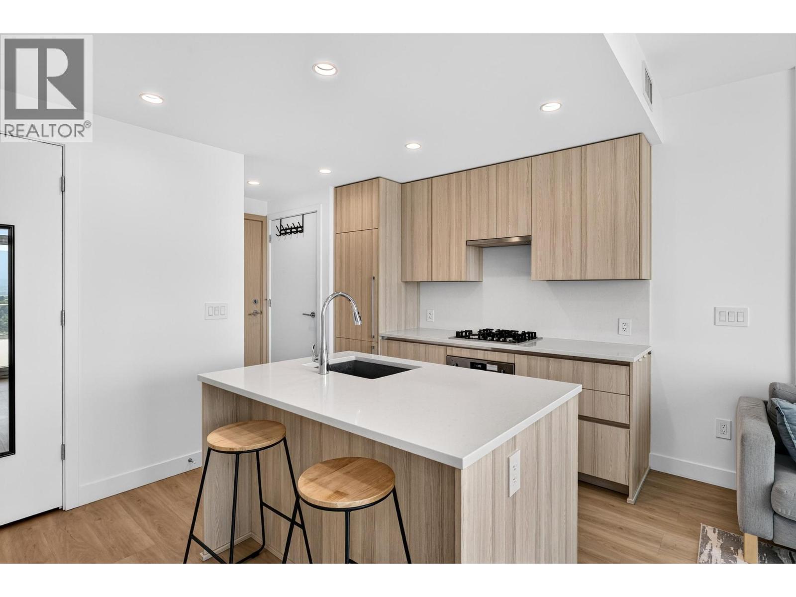 1626 Water Street Unit# 1505, Kelowna, British Columbia  V1Y 0N7 - Photo 4 - 10393423