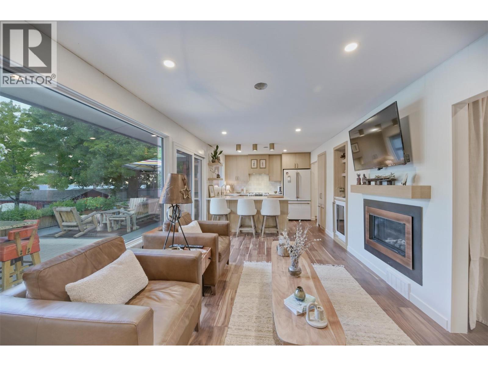 10617 81st Street, Osoyoos, British Columbia  V0H 1V2 - Photo 16 - 10394491