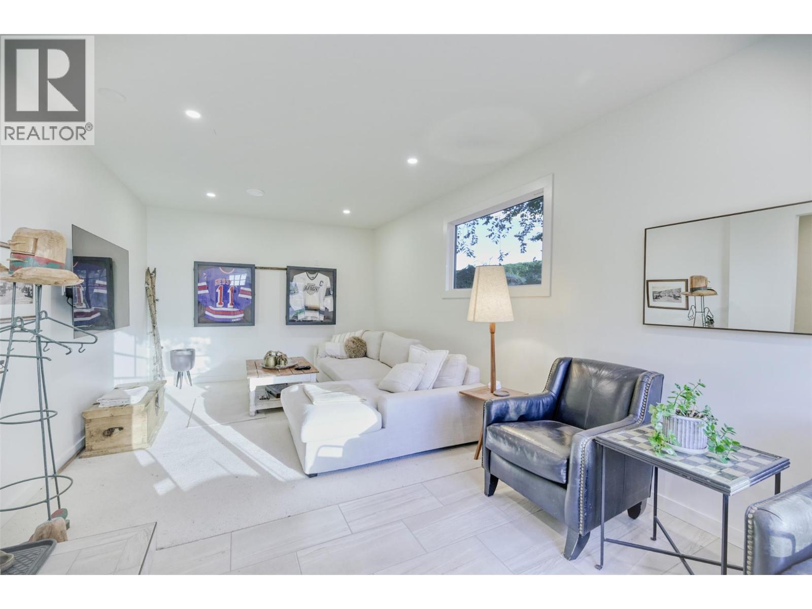 10617 81st Street, Osoyoos, British Columbia  V0H 1V2 - Photo 24 - 10394491