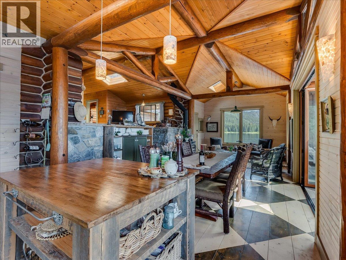 4660 Boat Access West Side, Christina Lake, British Columbia  V0H 1E0 - Photo 12 - 10394471