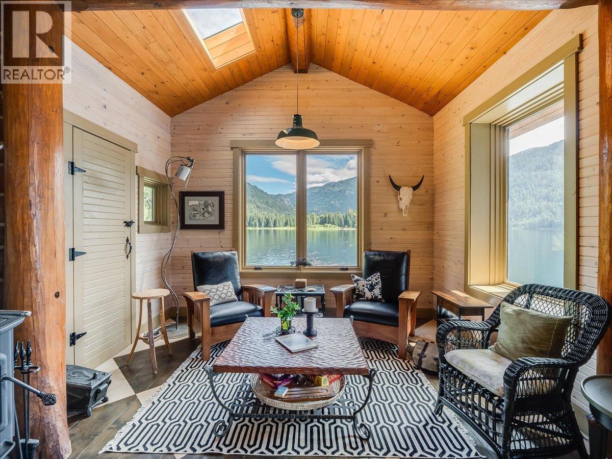 4660 Boat Access West Side, Christina Lake, British Columbia  V0H 1E0 - Photo 23 - 10394471