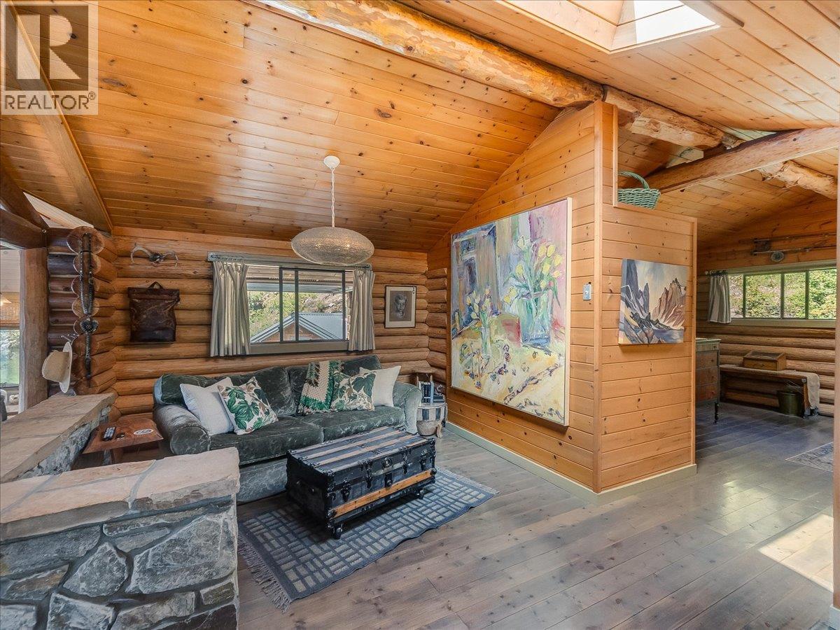 4660 Boat Access West Side, Christina Lake, British Columbia  V0H 1E0 - Photo 27 - 10394471