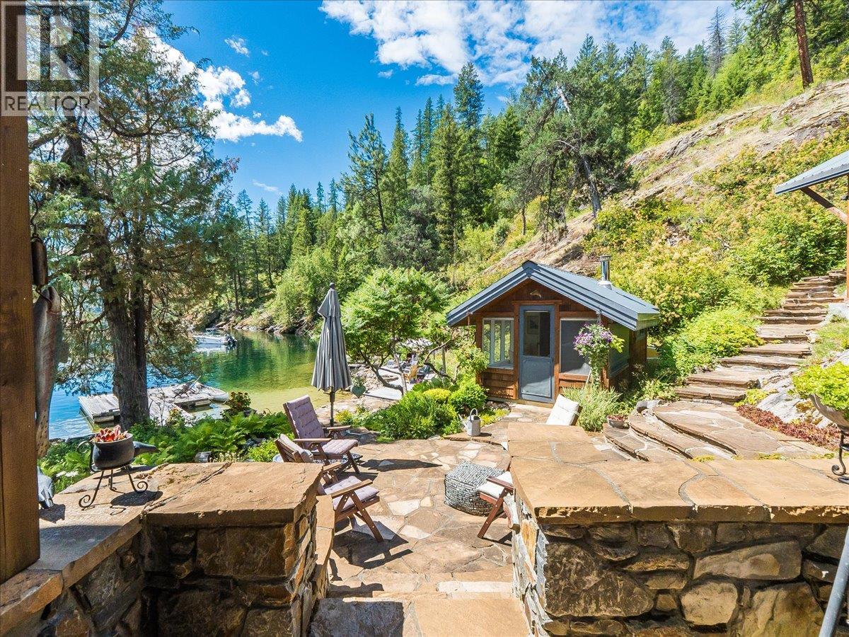 4660 Boat Access West Side, Christina Lake, British Columbia  V0H 1E0 - Photo 35 - 10394471