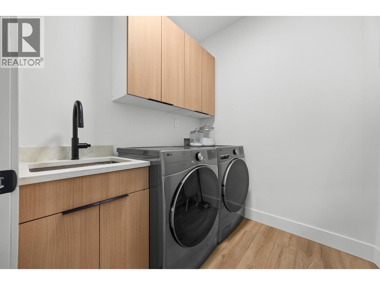 1506 39a Avenue Unit# 3, Vernon, British Columbia  V1Y 7N2 - Photo 32 - 10394749