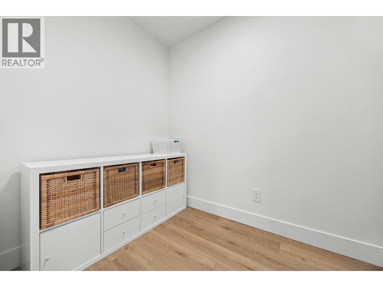 1506 39a Avenue Unit# 3, Vernon, British Columbia  V1Y 7N2 - Photo 35 - 10394749