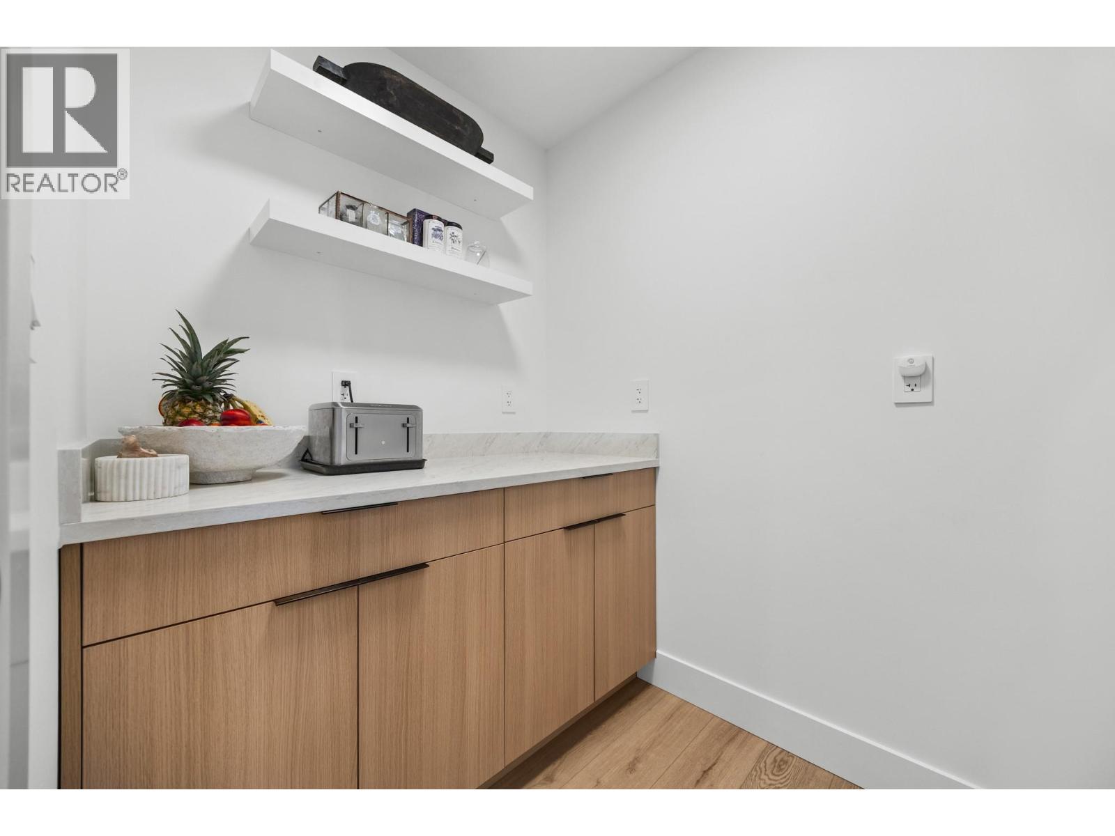 1506 39a Avenue Unit# 3, Vernon, British Columbia  V1Y 7N2 - Photo 6 - 10394749
