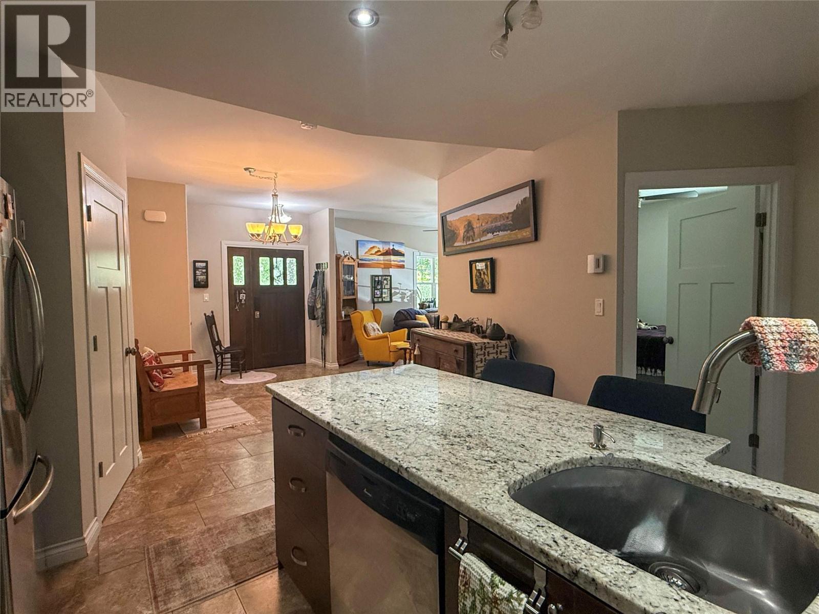 2011 Perrier Road Unit# 103, Nelson, British Columbia  V1L 6Y8 - Photo 18 - 10394546