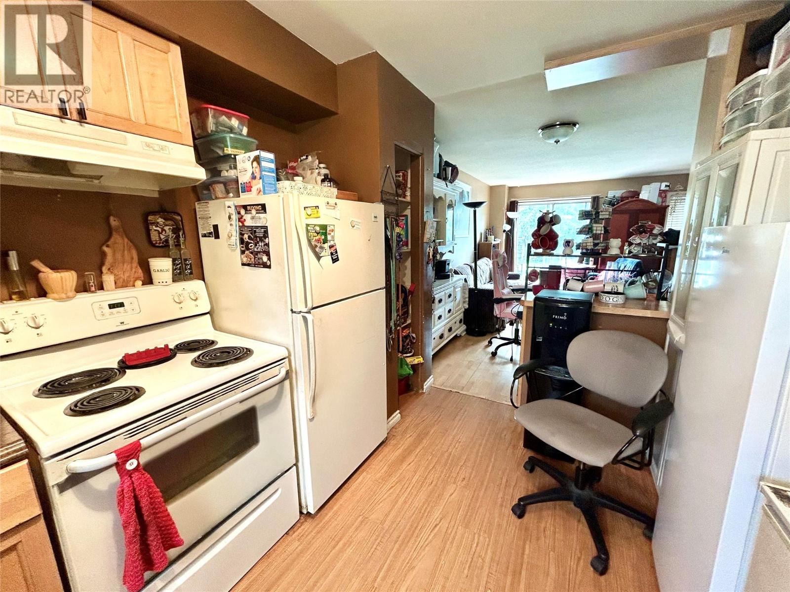 248 Spieker Avenue, Tumbler Ridge, British Columbia  V0C 2W0 - Photo 3 - 10394685