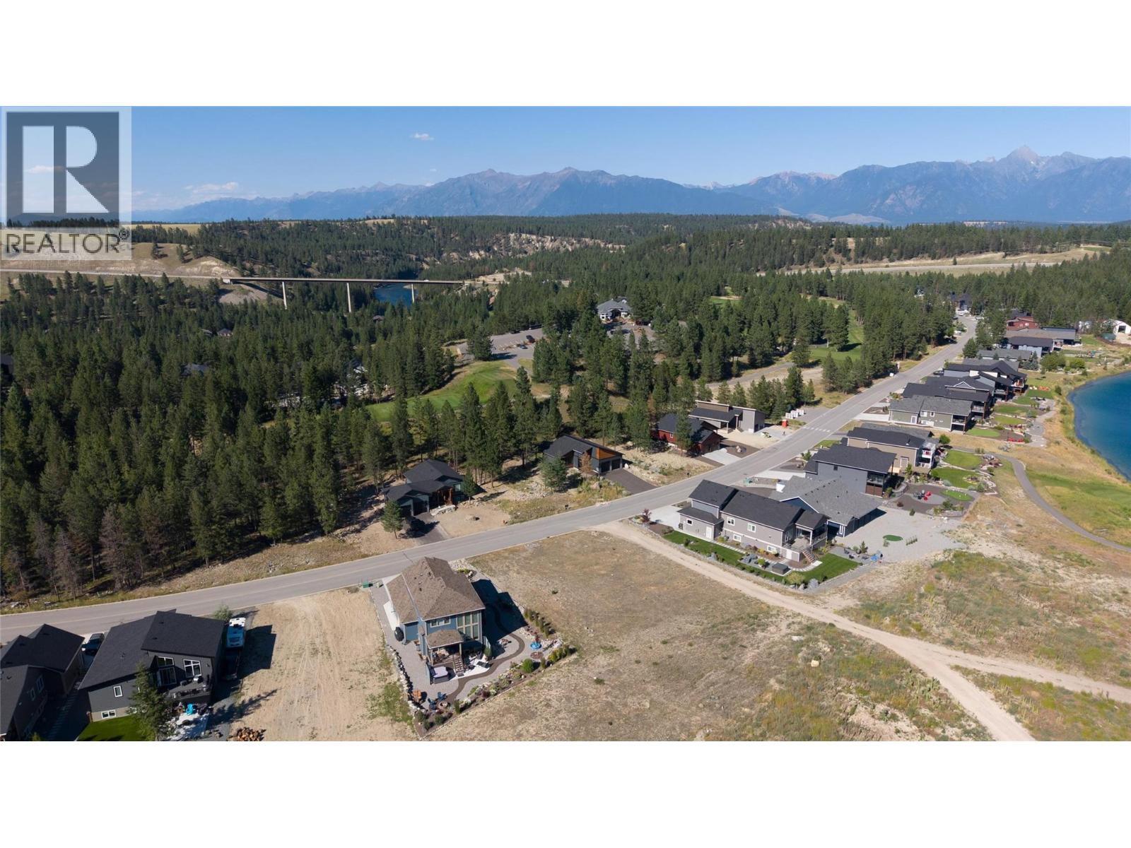 129 Shadow Mountain Boulevard, Cranbrook, British Columbia  V1C 0C6 - Photo 2 - 10394263
