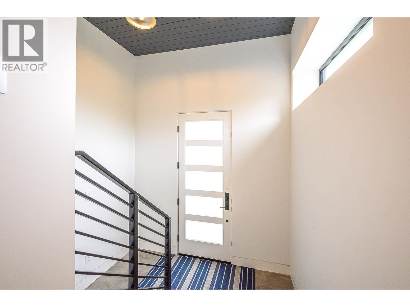 887 Fernie Road, Kamloops, British Columbia  V2C 1B4 - Photo 44 - 10394707