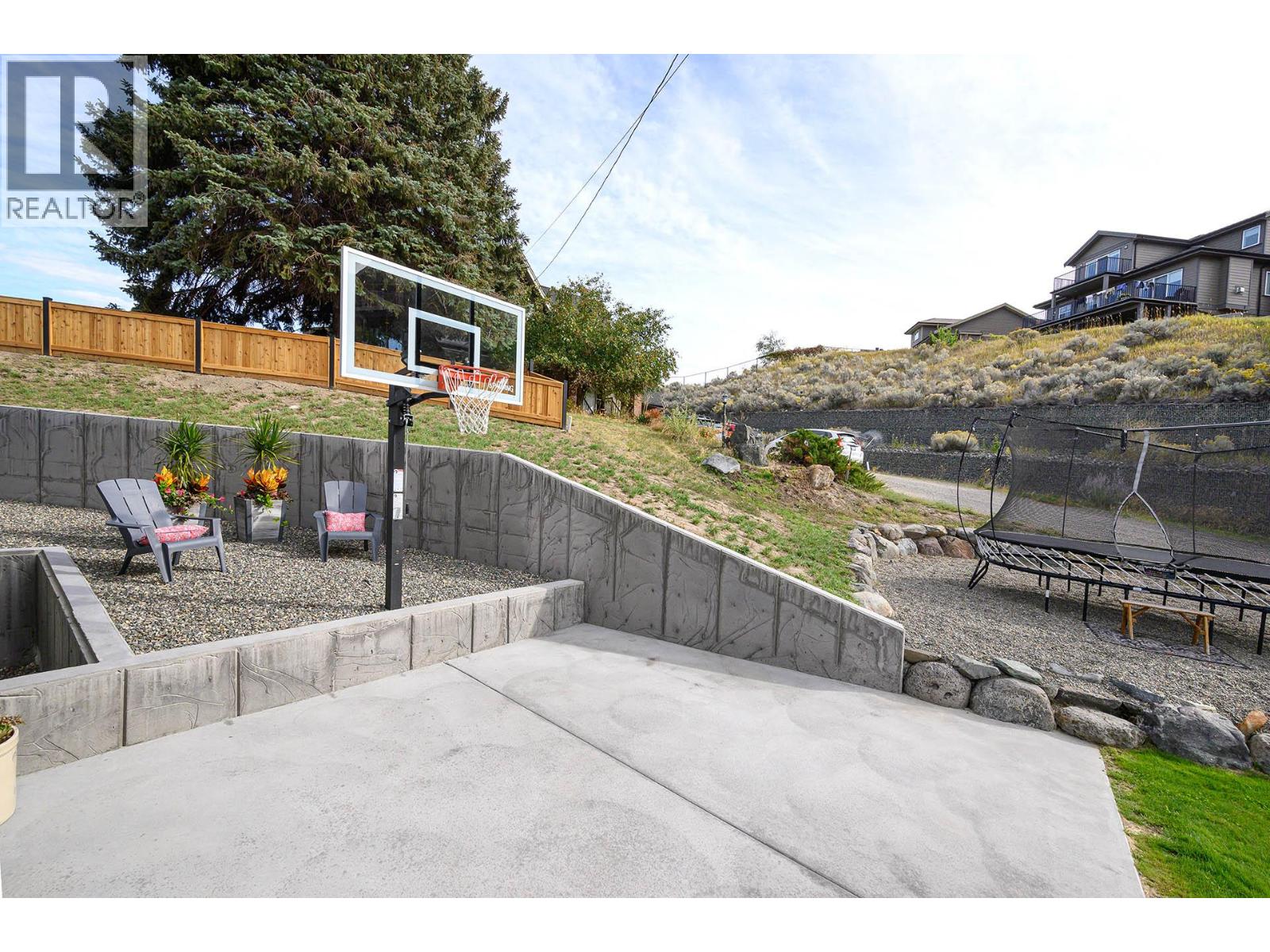 887 Fernie Road, Kamloops, British Columbia  V2C 1B4 - Photo 9 - 10394707
