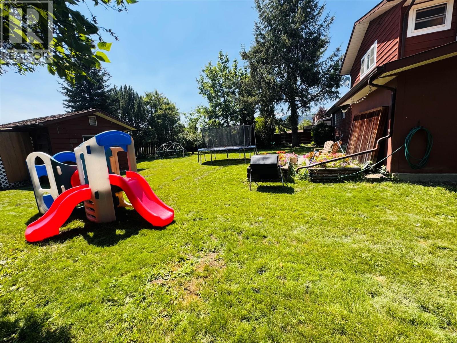 1524 77th Avenue, Grand Forks, British Columbia  V0H 1H0 - Photo 4 - 10394698